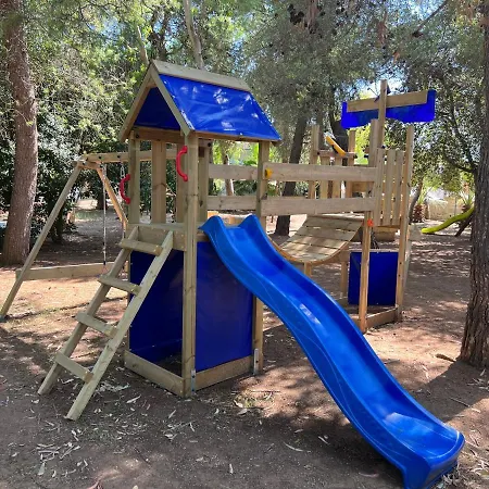 Üdülőpark Racar Frigole