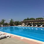 Racar Kompleks wypoczynkowy Frigole